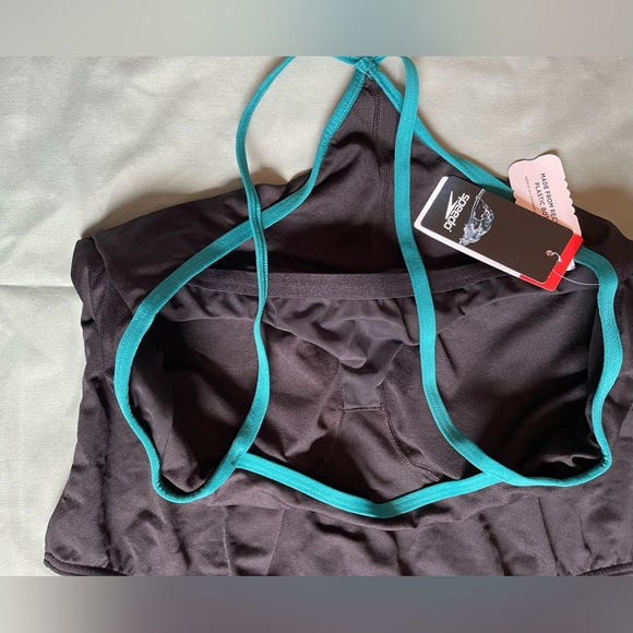 Speedo Women's Swimsuit One Piece Endurance+ Swimsuit - Picture 3 of 6